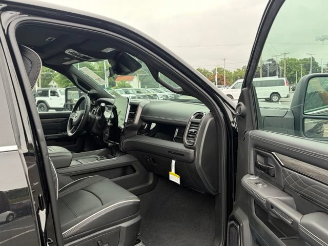 New 2026 RAM 3500 Limited AWD/4WD image 26