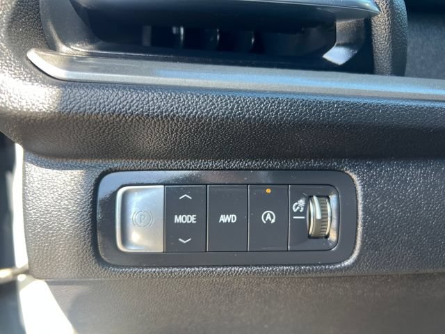 Certified 2025 Chevrolet Traverse LT AWD/4WD image 28