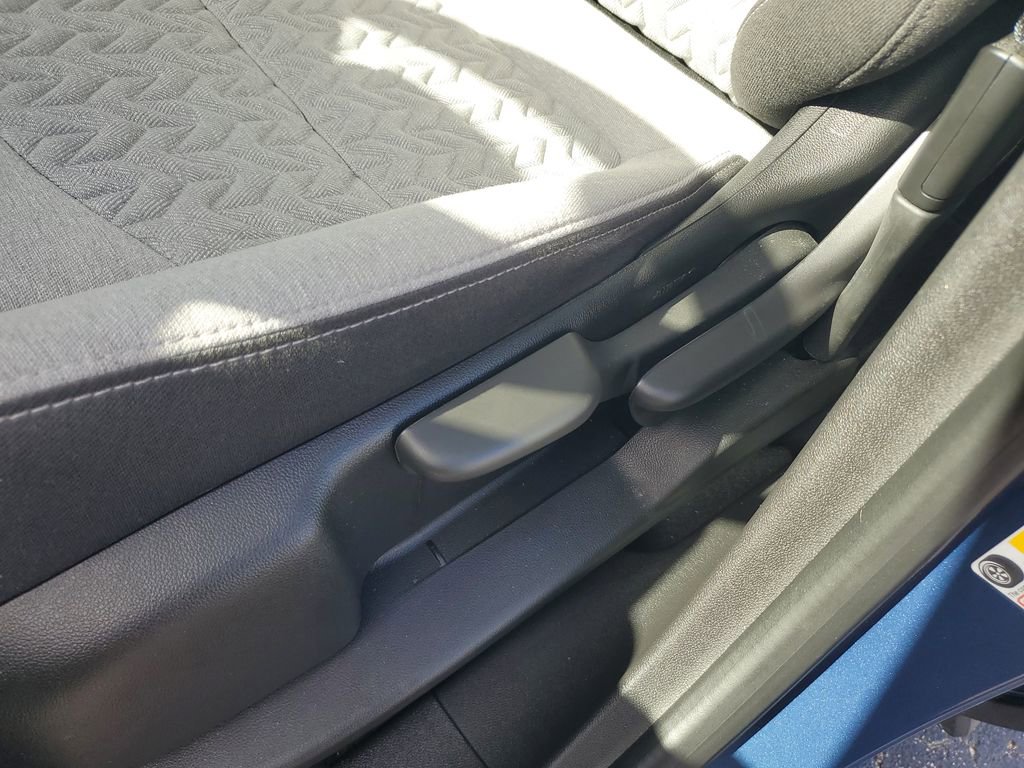 Used 2024 Chevrolet Equinox LS image 16