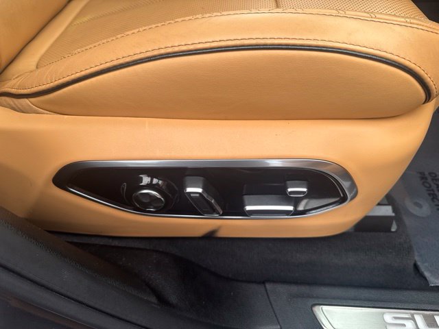 Used 2025 Jeep Grand Cherokee L Summit AWD/4WD image 23