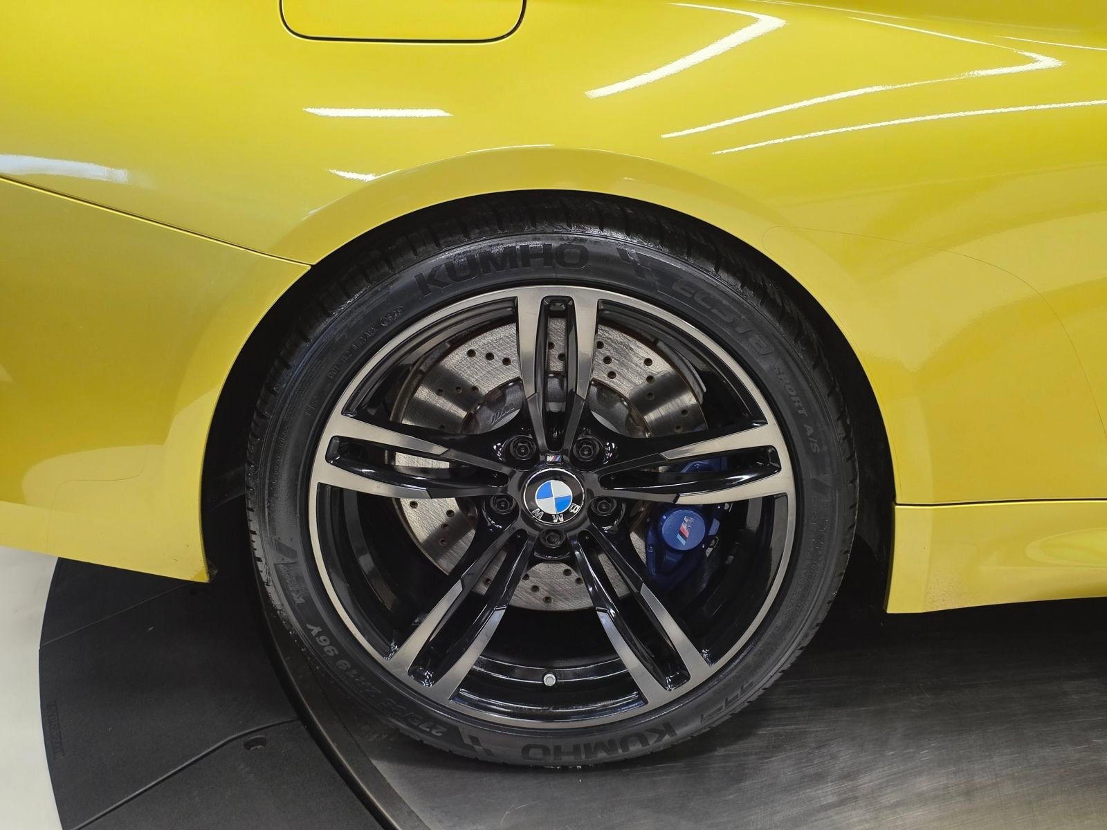 Used 2015 BMW M4 Coupe image 43
