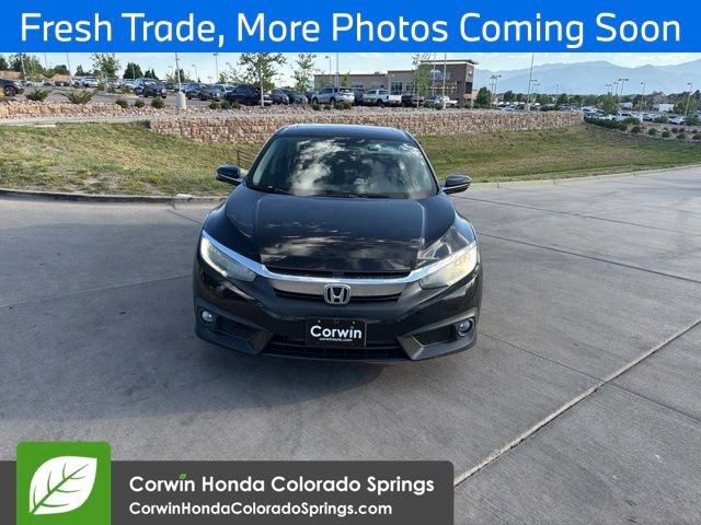 Used 2016 Honda Civic Touring image 2