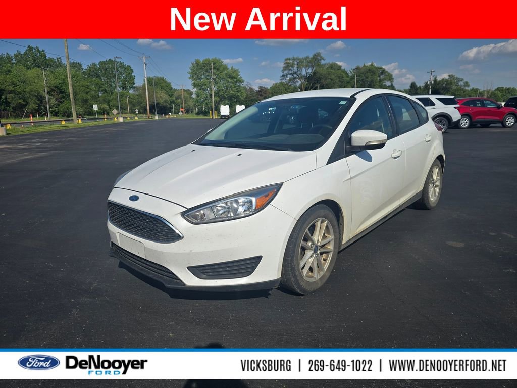 Used 2017 Ford Focus SE w/ Cold Weather Package FWD video 1