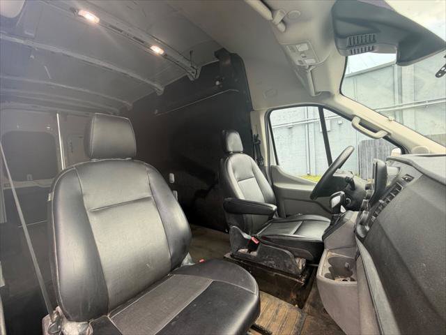Used 2023 Ford Transit 250 148 High Roof w/ Load Area Protection Package RWD image 12