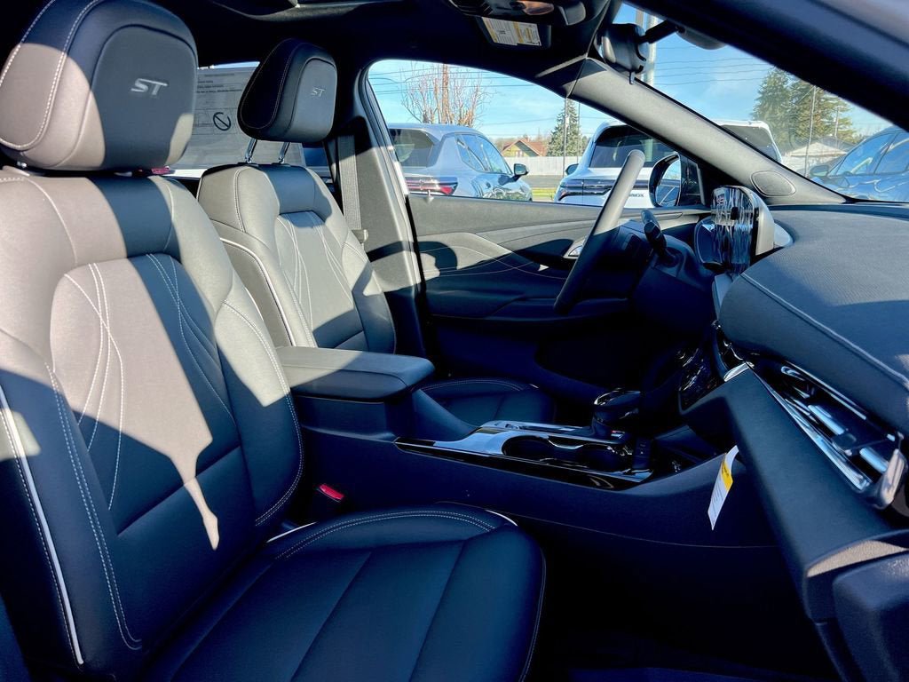 New 2026 Buick Envista Sport Touring w/ Studio Series FWD image 22