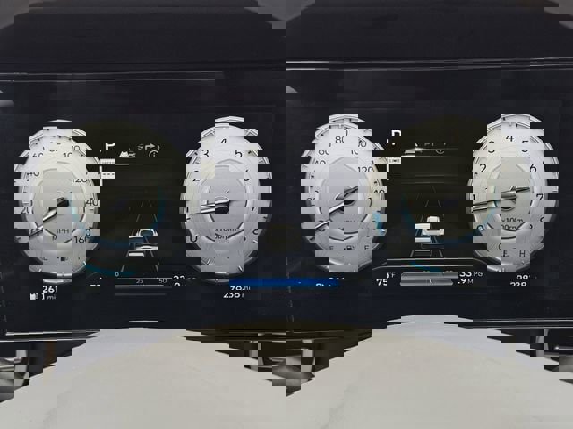 Used 2024 Hyundai Elantra SEL image 14