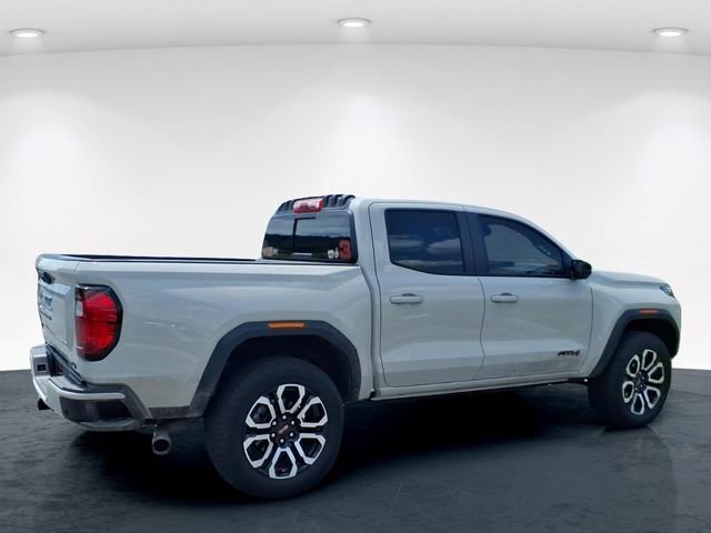 Used 2026 GMC Canyon AT4 w/ Nightfall Essentials Package AWD/4WD image 10
