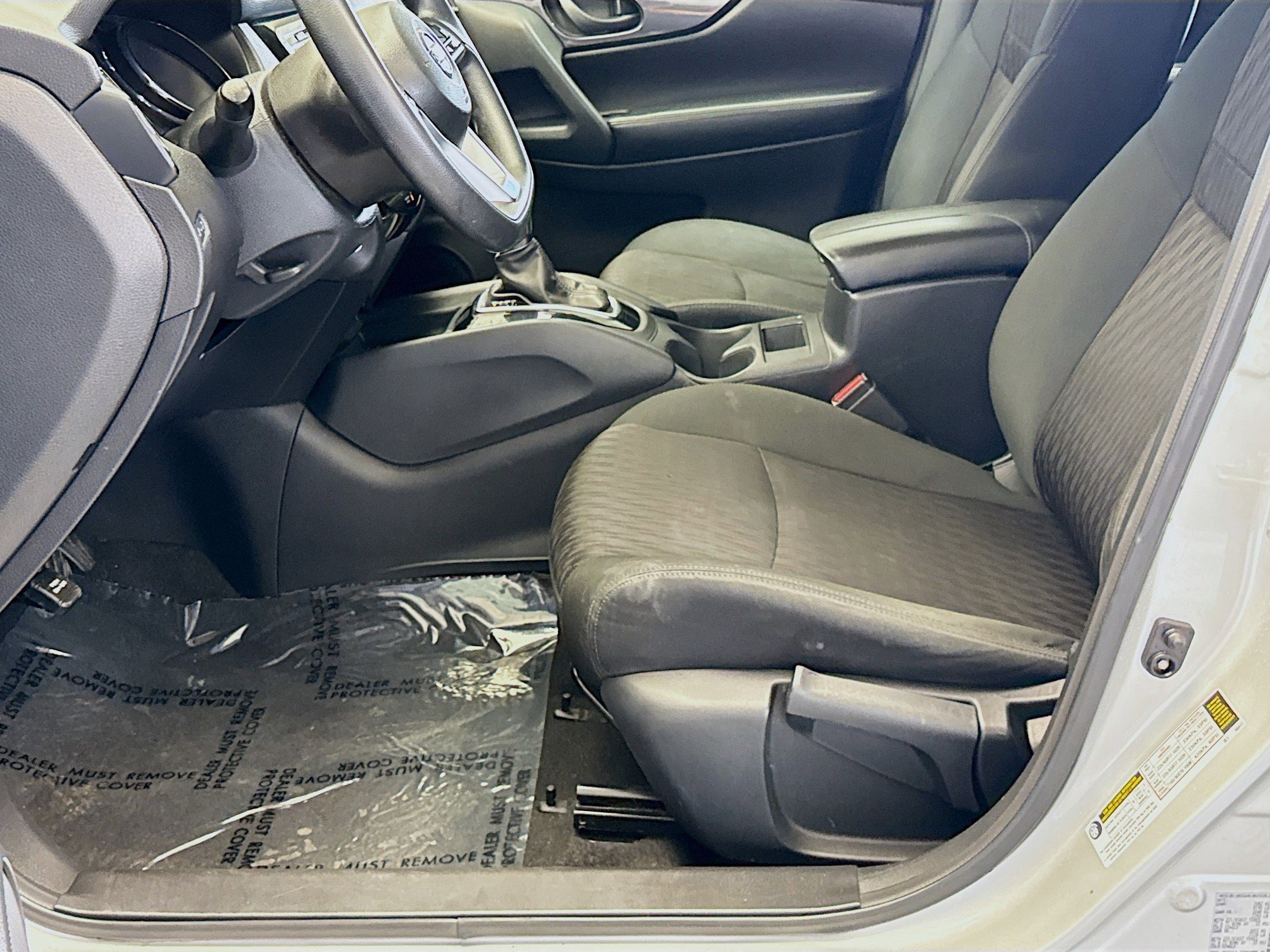 Used 2020 Nissan Rogue S image 12