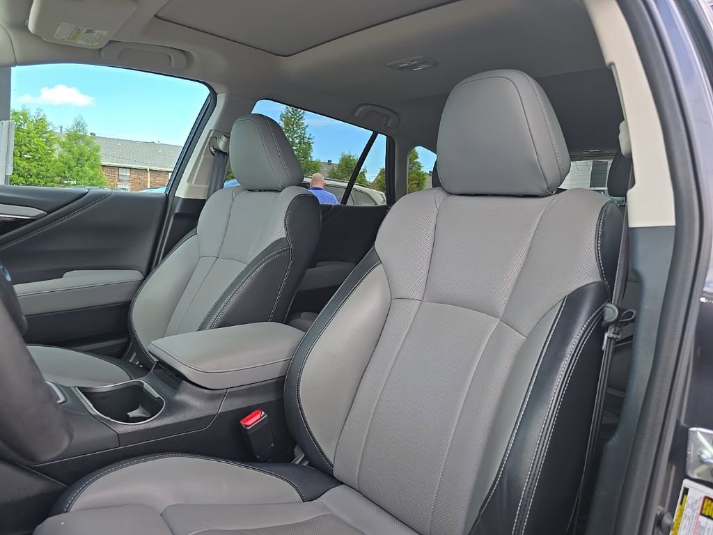 Used 2023 Subaru Outback Limited AWD/4WD image 15