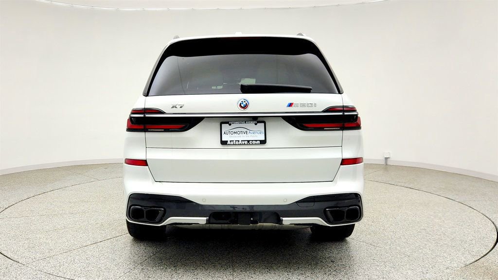 Used 2023 BMW X7 M60i w/ Executive Package AWD/4WD image 6