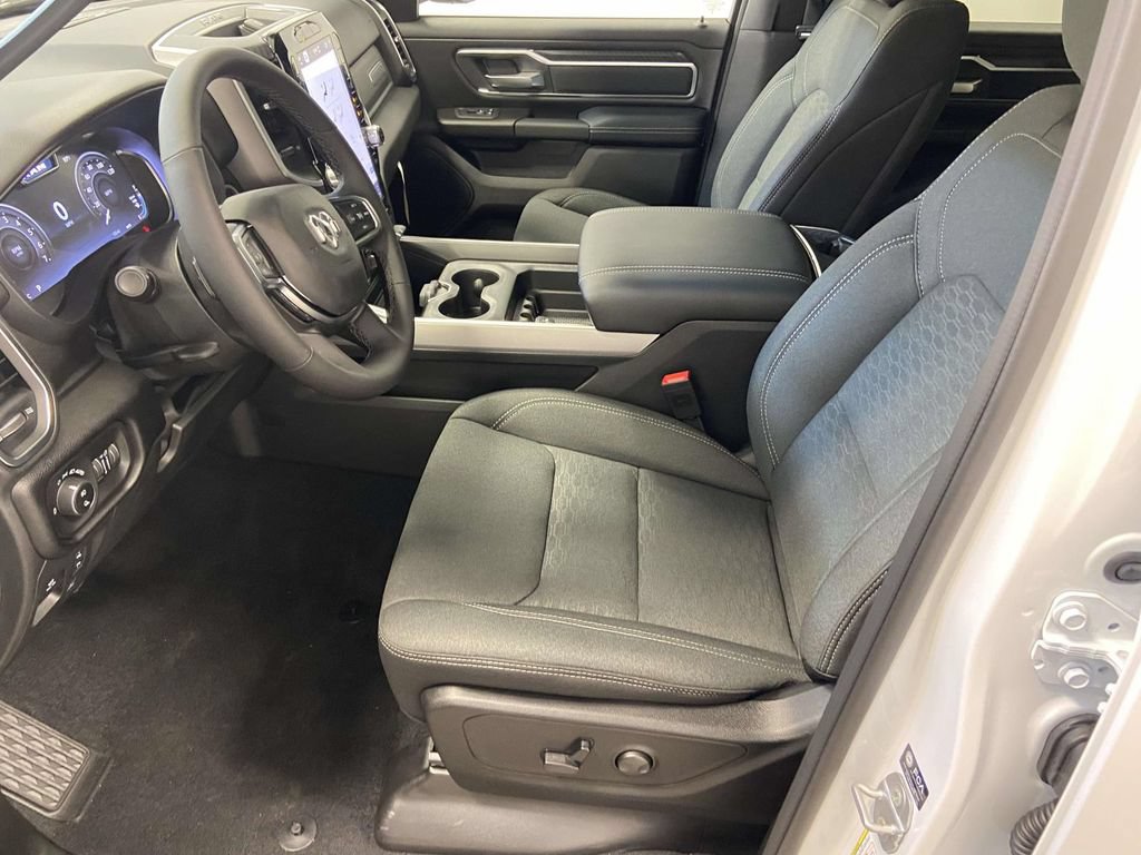 New 2026 RAM 1500 Big Horn AWD/4WD image 11
