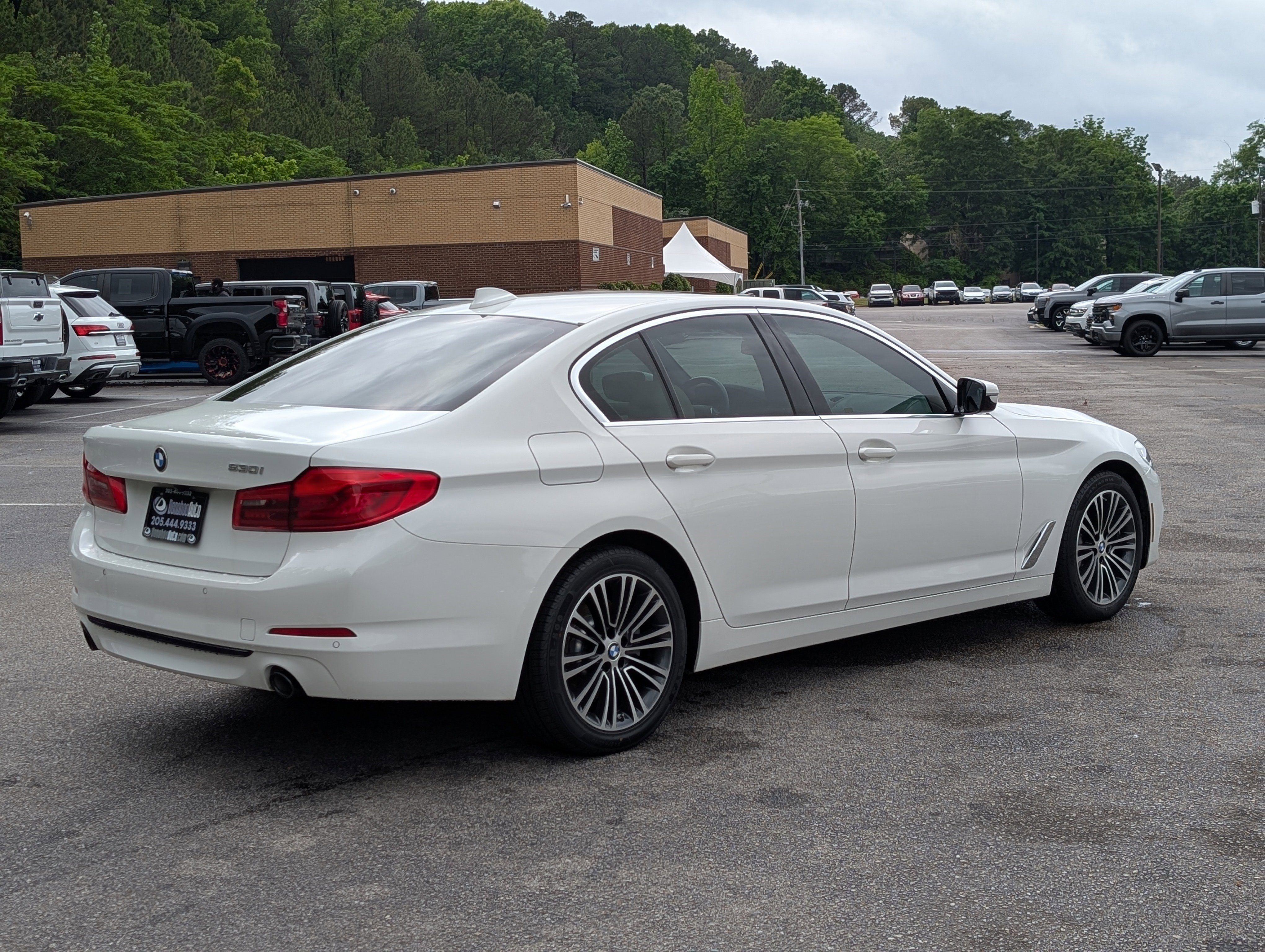 Used 2019 BMW 530i w/ Convenience Package RWD image 9
