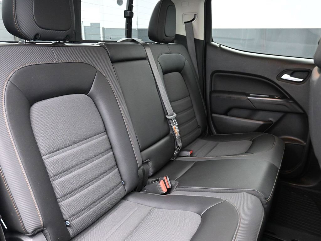 Used 2022 GMC Canyon AT4 image 23