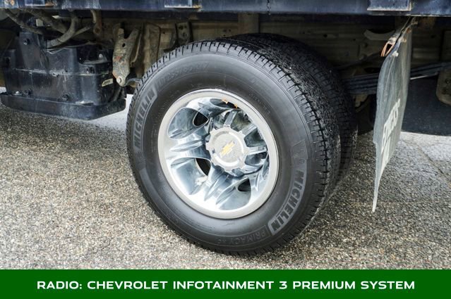 Used 2024 Chevrolet Silverado 3500 LT w/ Convenience Package image 6