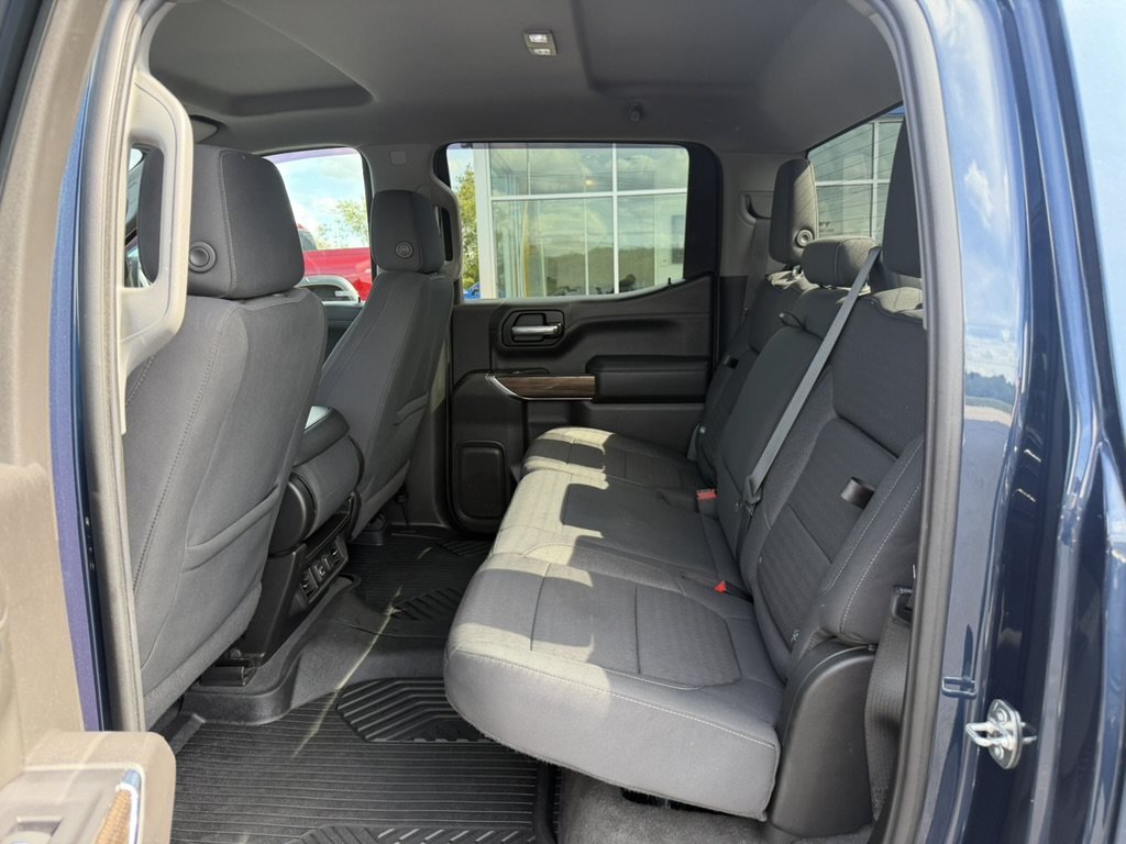 Certified 2020 Chevrolet Silverado 1500 RST AWD/4WD image 17