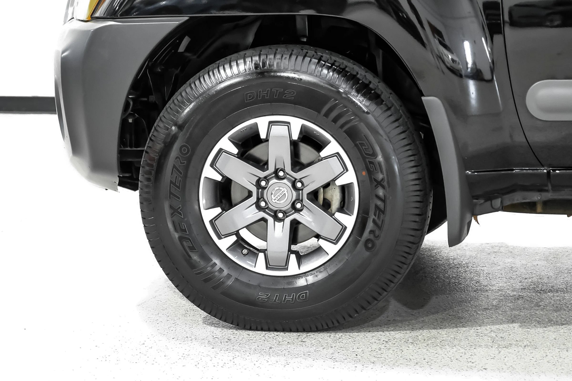 Used 2015 Nissan Xterra PRO-4X AWD/4WD image 53