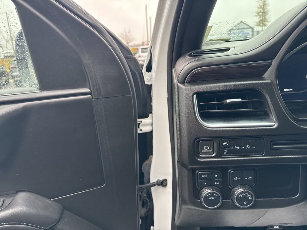 Used 2024 Chevrolet Tahoe LT image 12