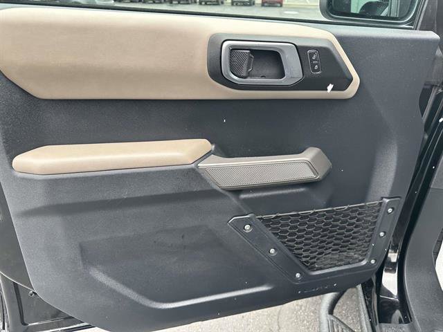 Used 2023 Ford Bronco Wildtrak AWD/4WD image 9