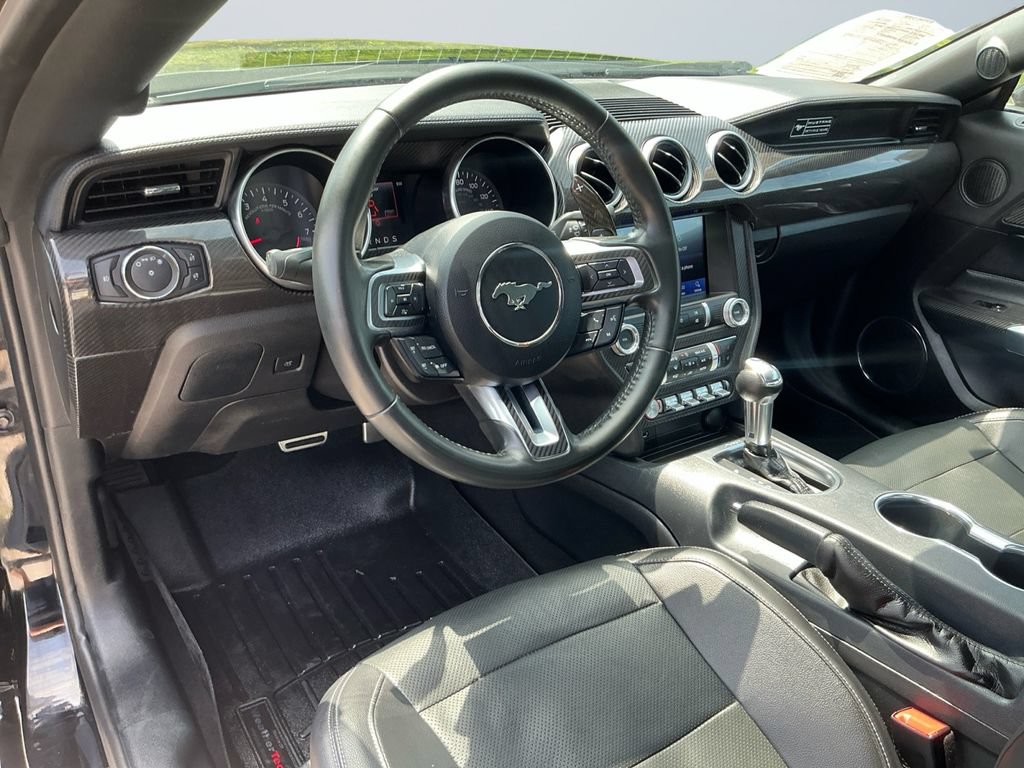 Used 2020 Ford Mustang GT Premium w/ Black Accent Package RWD image 11