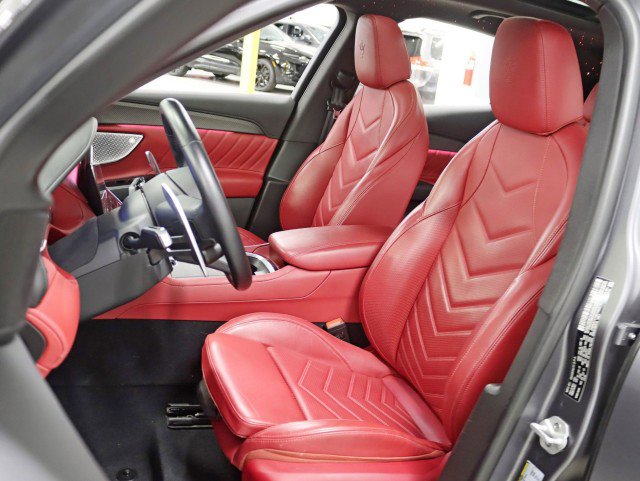 Used 2023 Maserati Grecale Trofeo AWD/4WD image 27