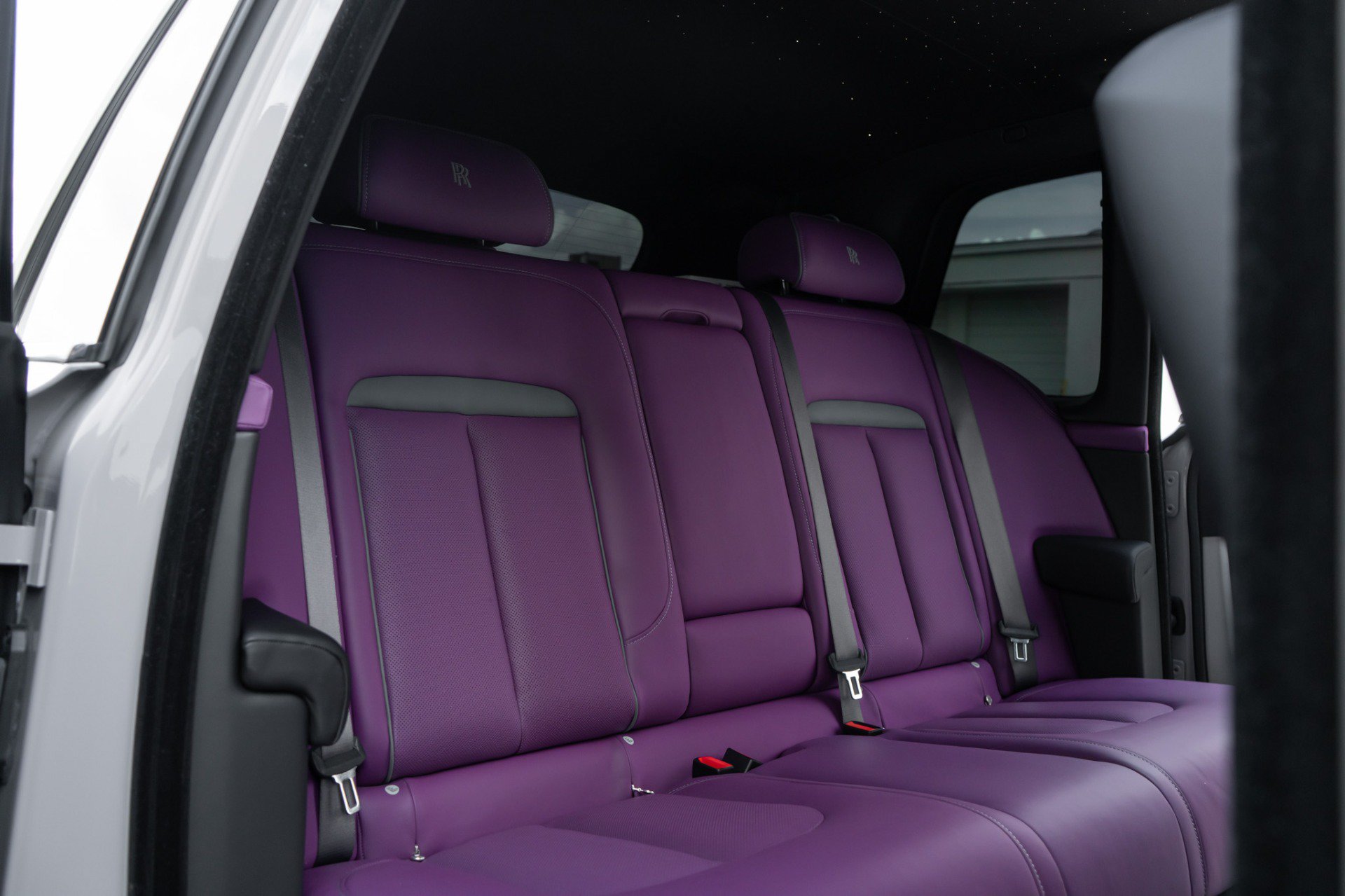 Used 2024 Rolls-Royce Cullinan AWD/4WD image 25