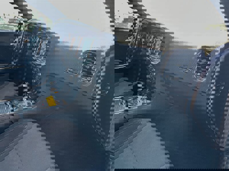 Used 2021 Dodge Charger SXT image 5