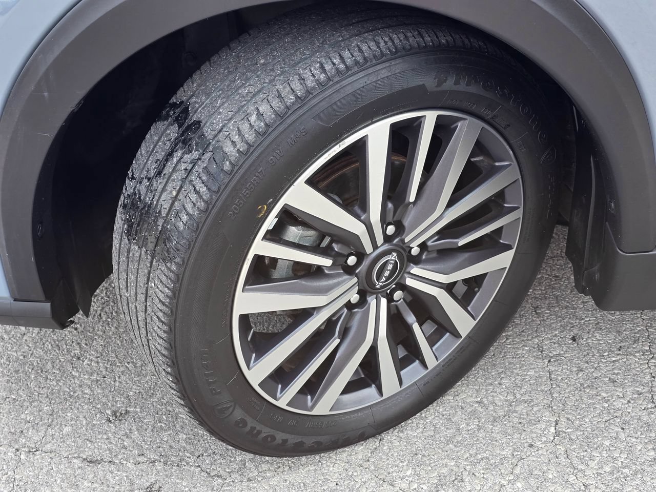Used 2024 Nissan Kicks SV FWD image 12