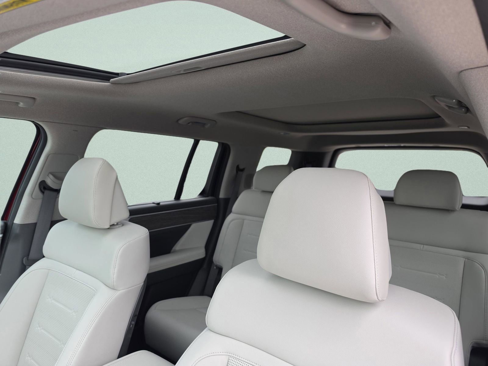 New 2026 Hyundai Santa Fe Limited FWD image 26