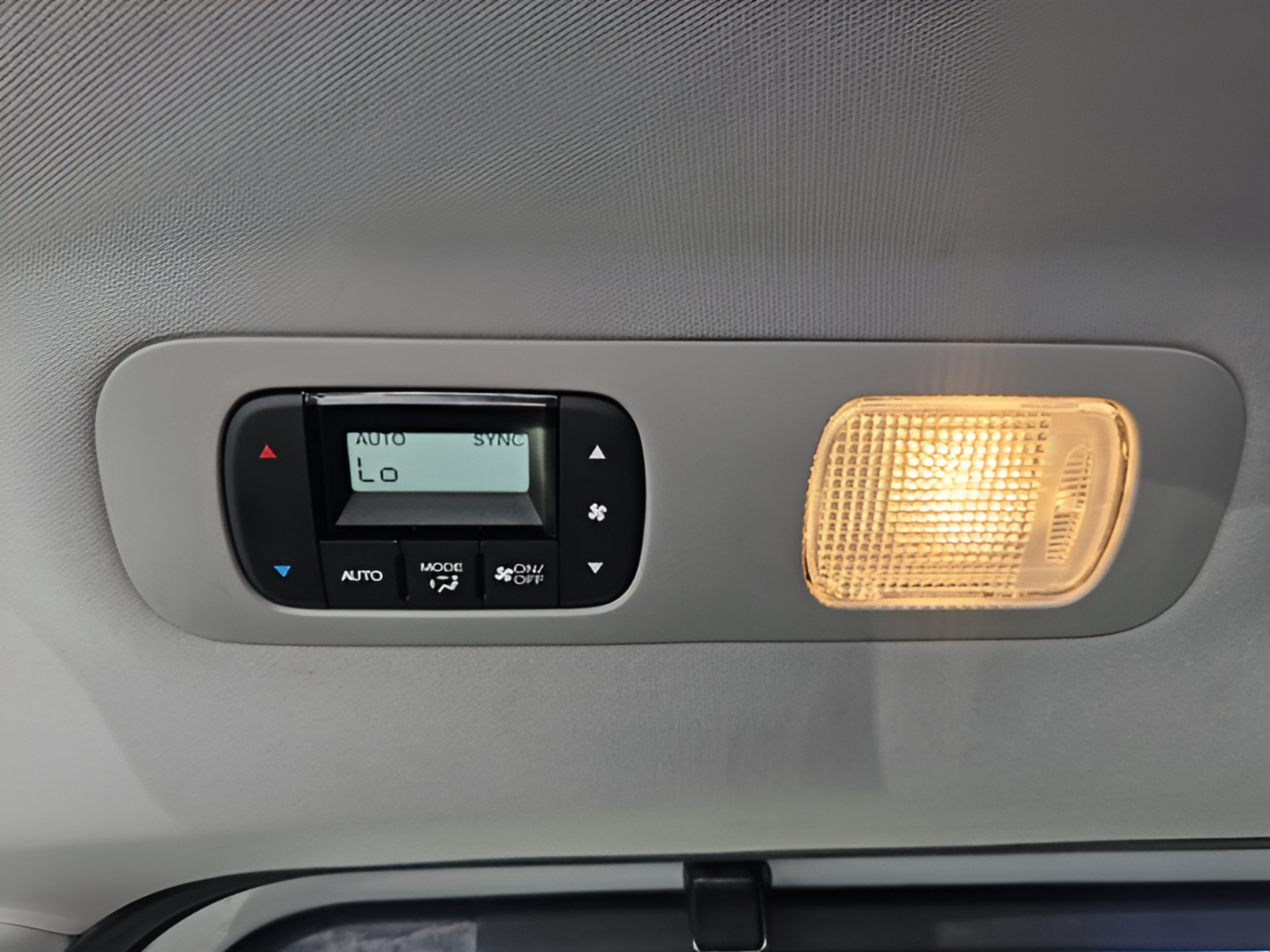 Used 2022 Honda Odyssey EX-L image 11