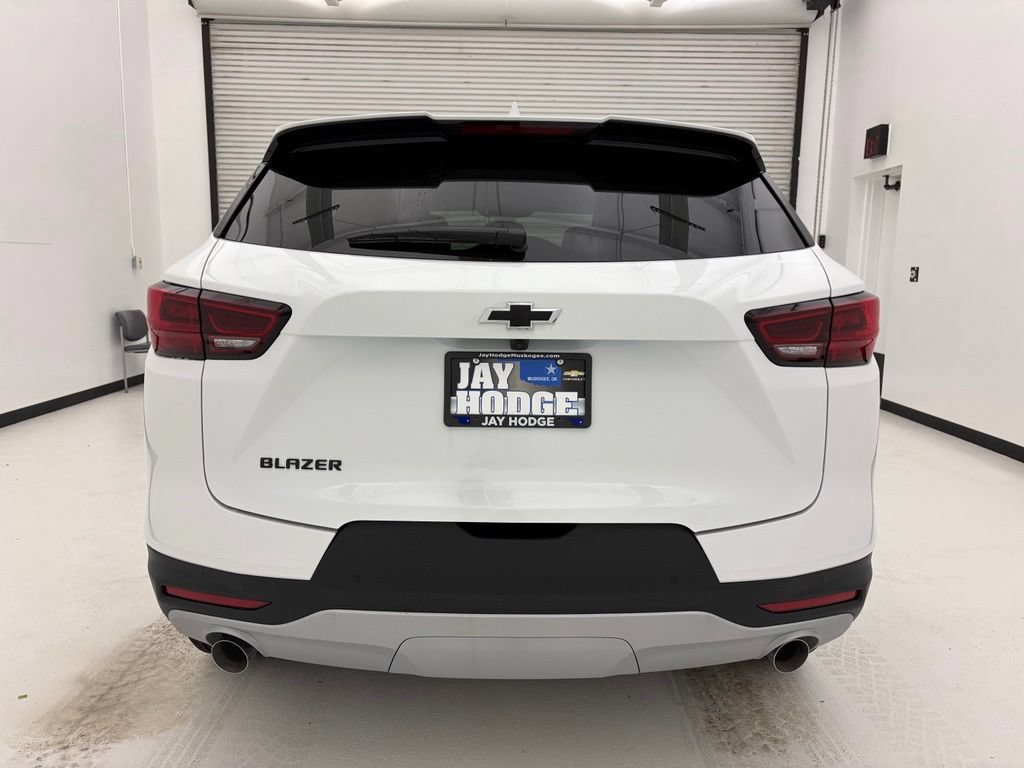 New 2026 Chevrolet Blazer LT w/ Convenience Package FWD image 20