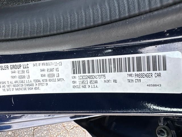 Used 2014 Dodge Avenger SE FWD image 30