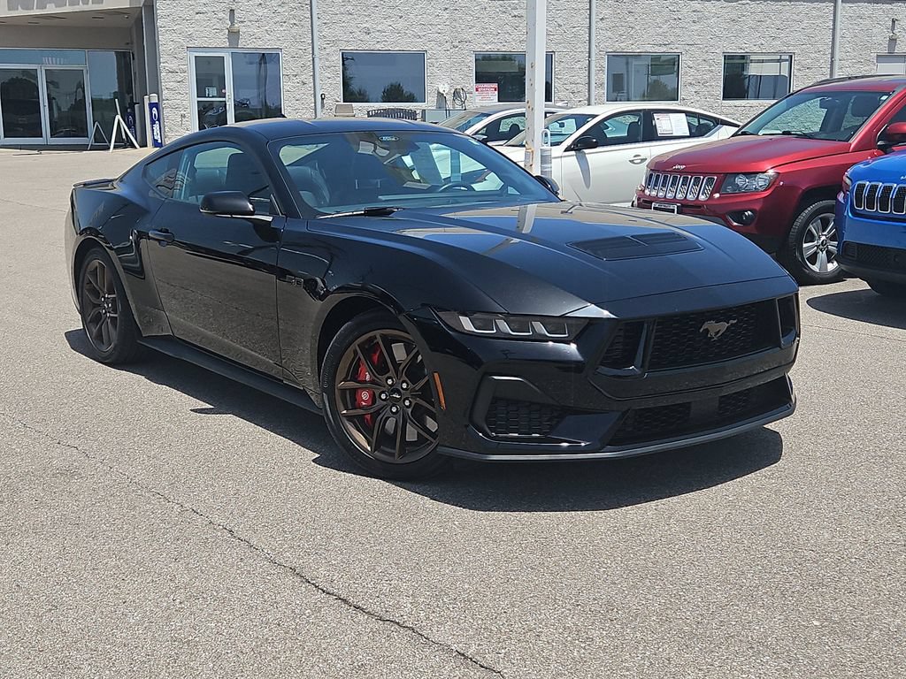 Used 2024 Ford Mustang GT Premium RWD image 27