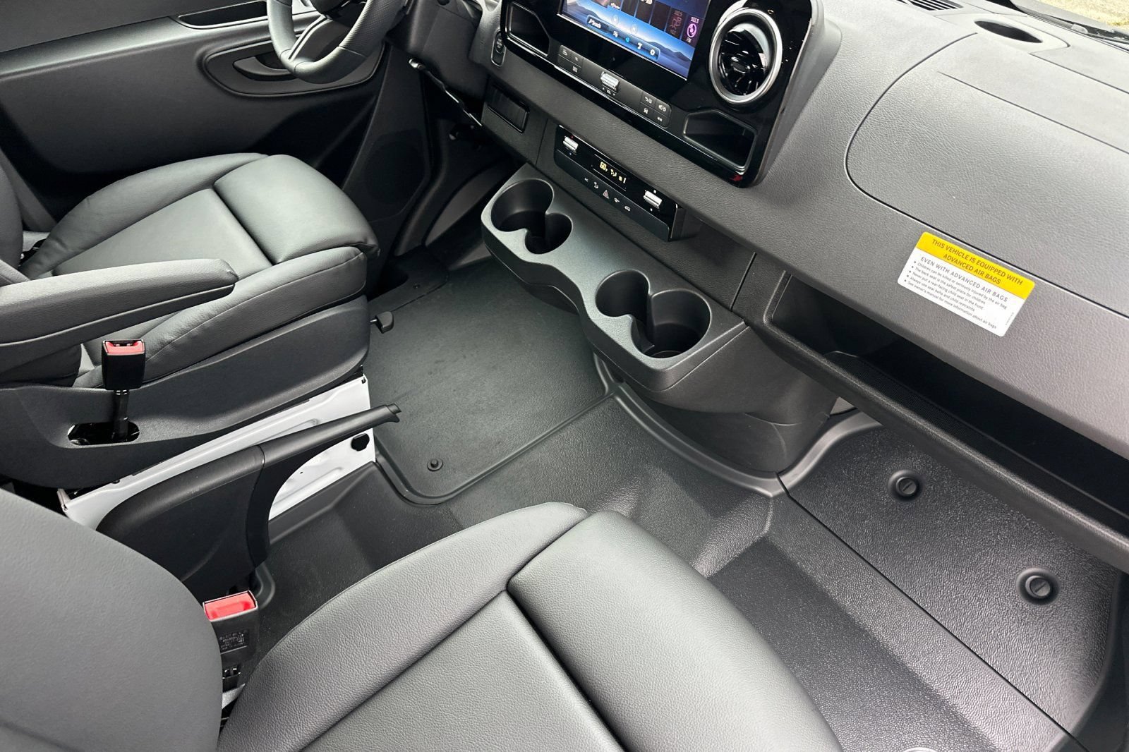 New 2025 Mercedes-Benz Sprinter 2500 image 17