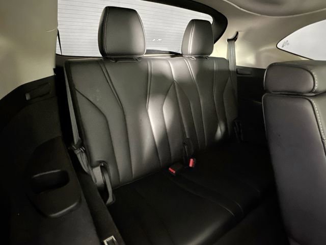 Used 2023 Acura MDX SH-AWD w/ Technology Package image 28