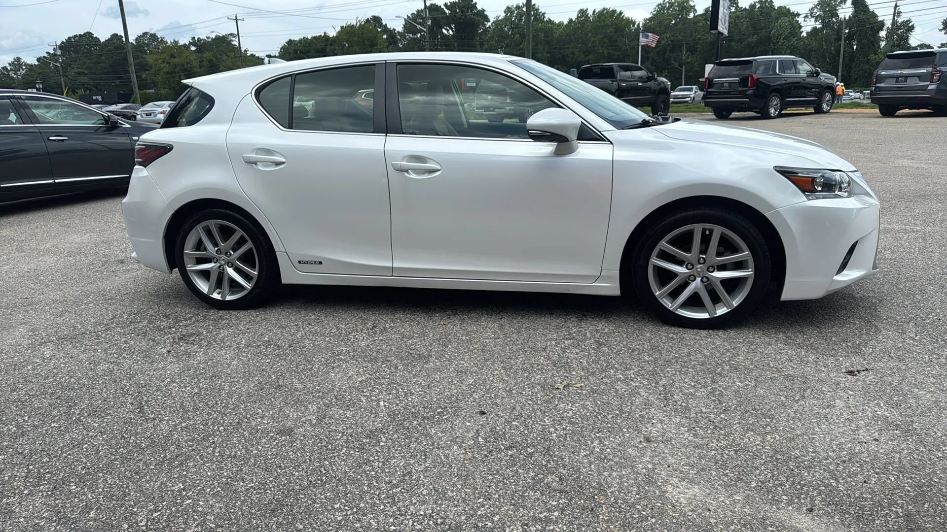 Used 2016 Lexus CT 200h FWD image 5