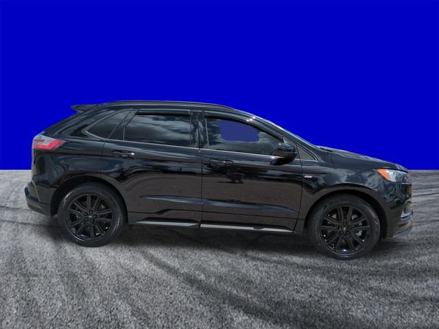 Certified 2023 Ford Edge ST-Line AWD/4WD image 3