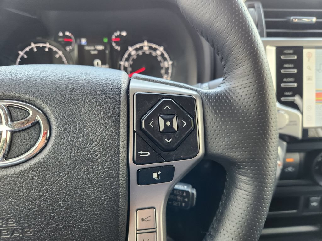 Used 2023 Toyota 4Runner SR5 Premium w/ Moonroof Package RWD image 28