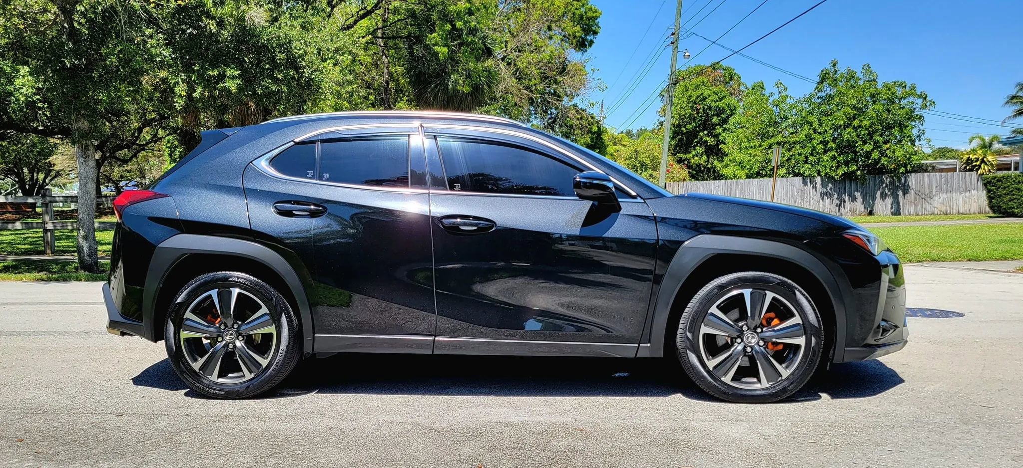 Used 2021 Lexus UX 200 w/ Accessory Package (Z2) FWD image 10