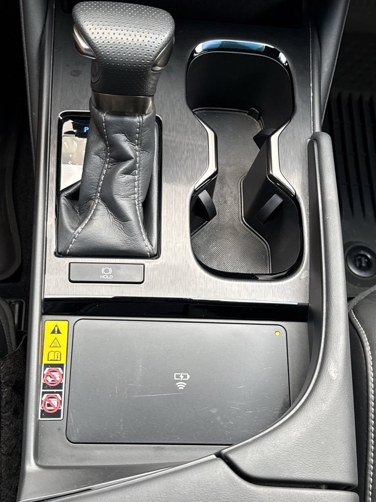 Used 2024 Lexus ES 350 F Sport w/ Accessory Package (Z2) FWD image 35