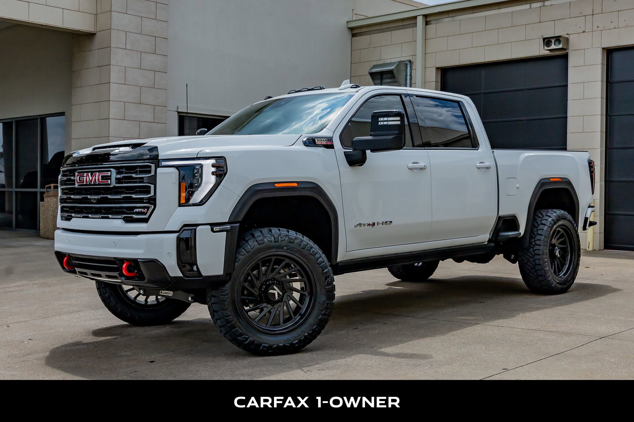 Used 2025 GMC Sierra 2500 AT4 w/ AT4 Premium Plus Package AWD/4WD image 5