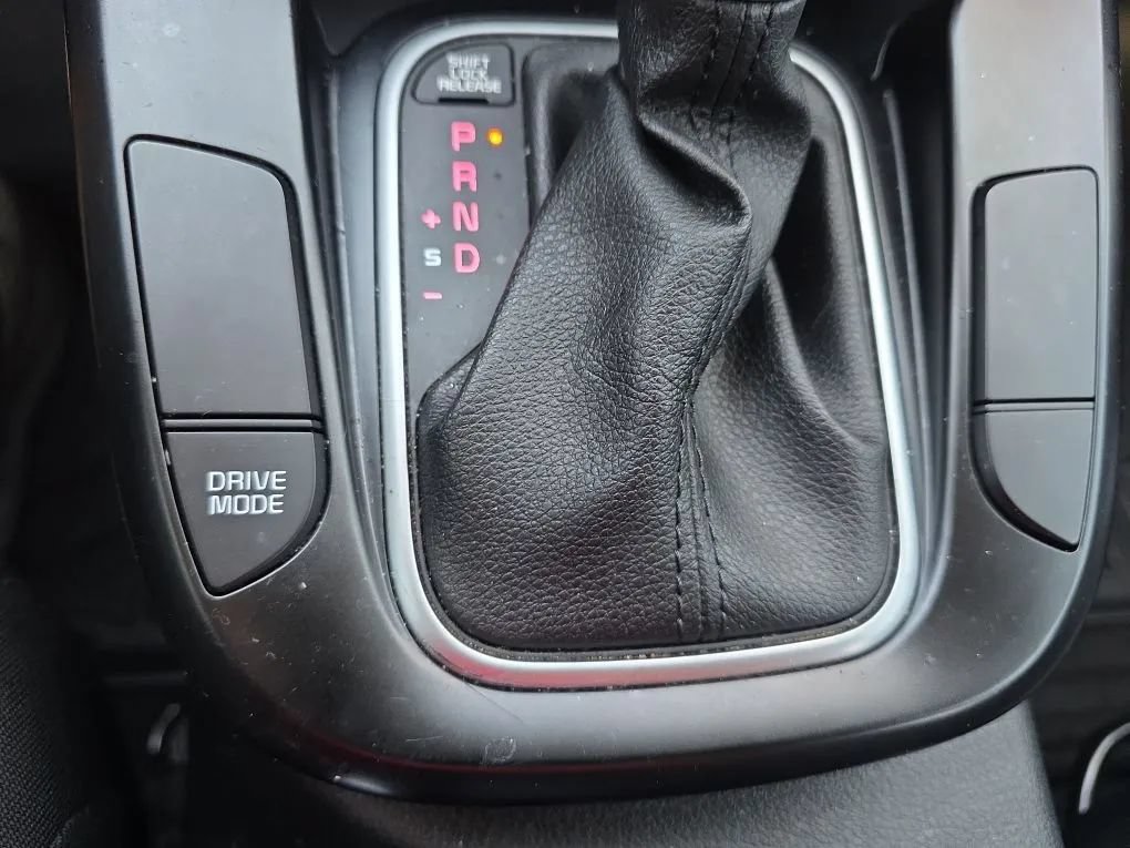 Used 2021 Kia Soul LX FWD image 27