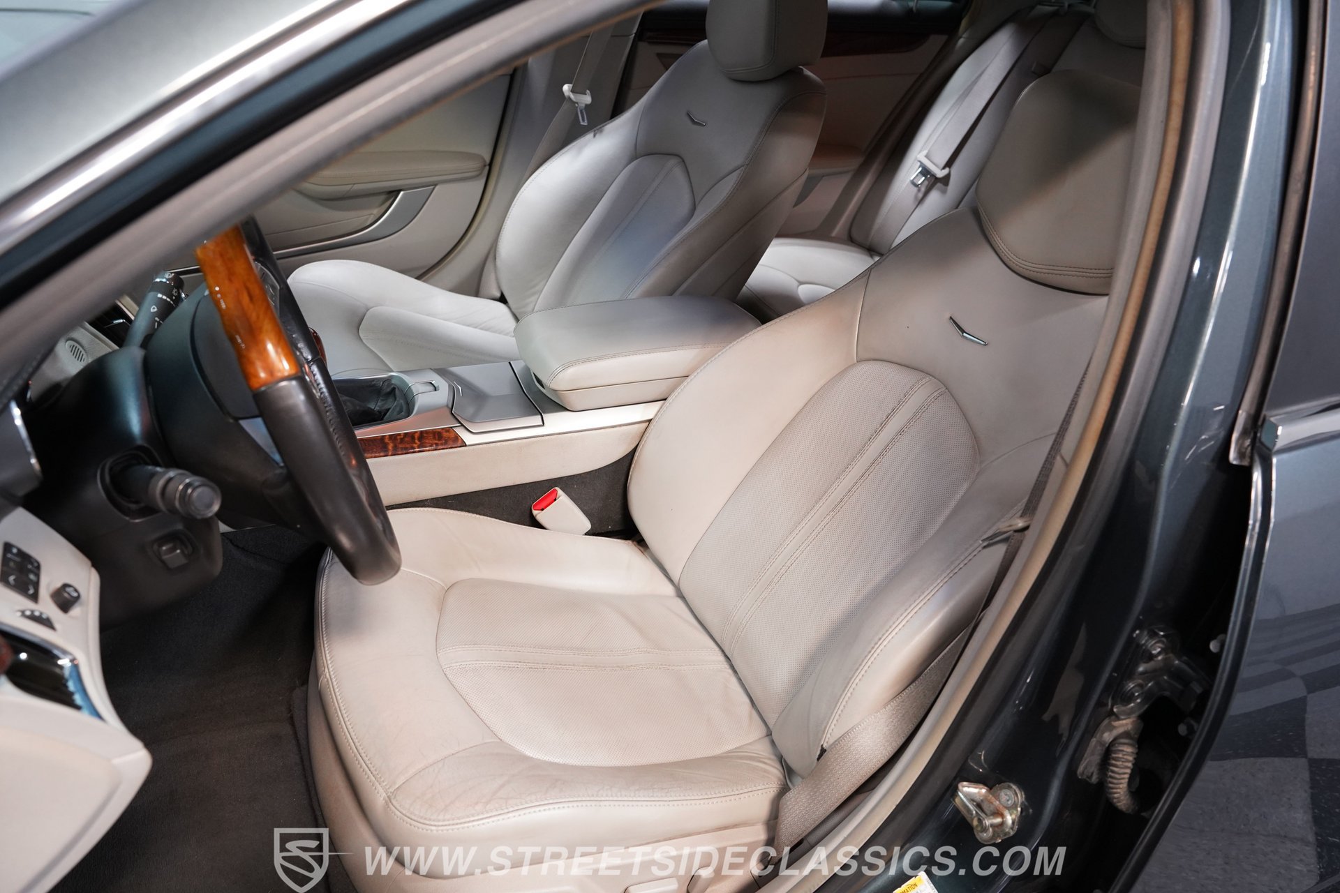 Used 2010 Cadillac CTS Performance w/ Performance Luxury Package RWD image 34