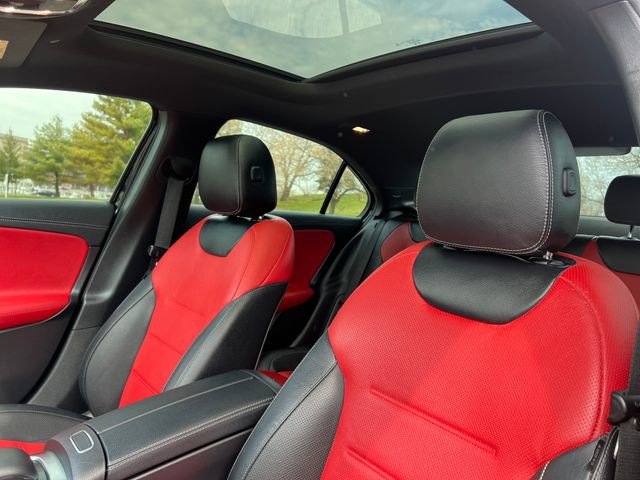 Used 2021 Mercedes-Benz A 35 AMG 4MATIC image 17