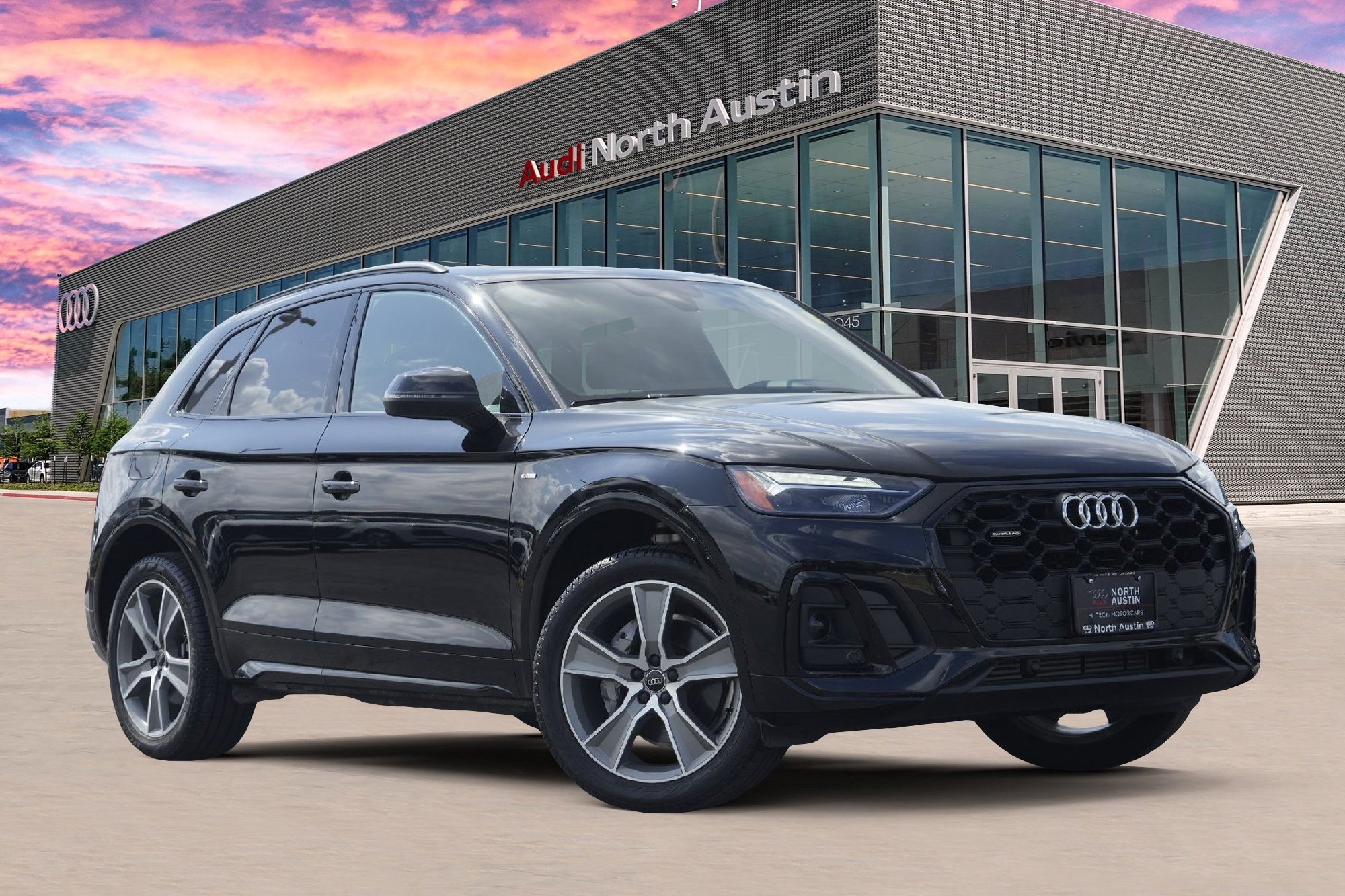 Certified 2025 Audi Q5 2.0T Premium w/ Convenience Plus Package