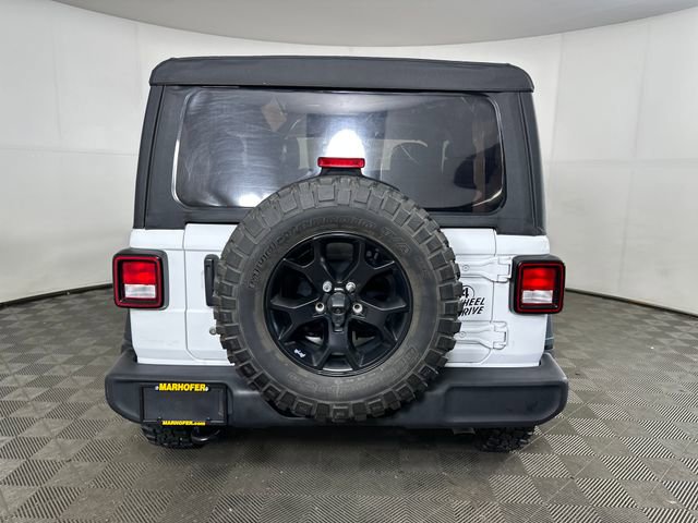Used 2022 Jeep Wrangler Willys AWD/4WD image 4