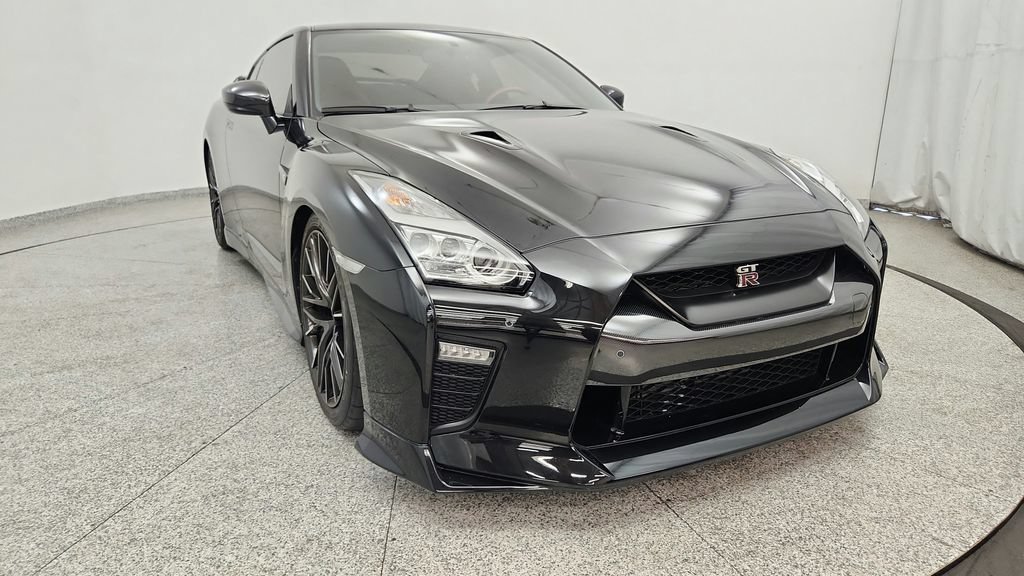 Used 2020 Nissan GT-R Premium w/ Premium Interior Package AWD/4WD image 12