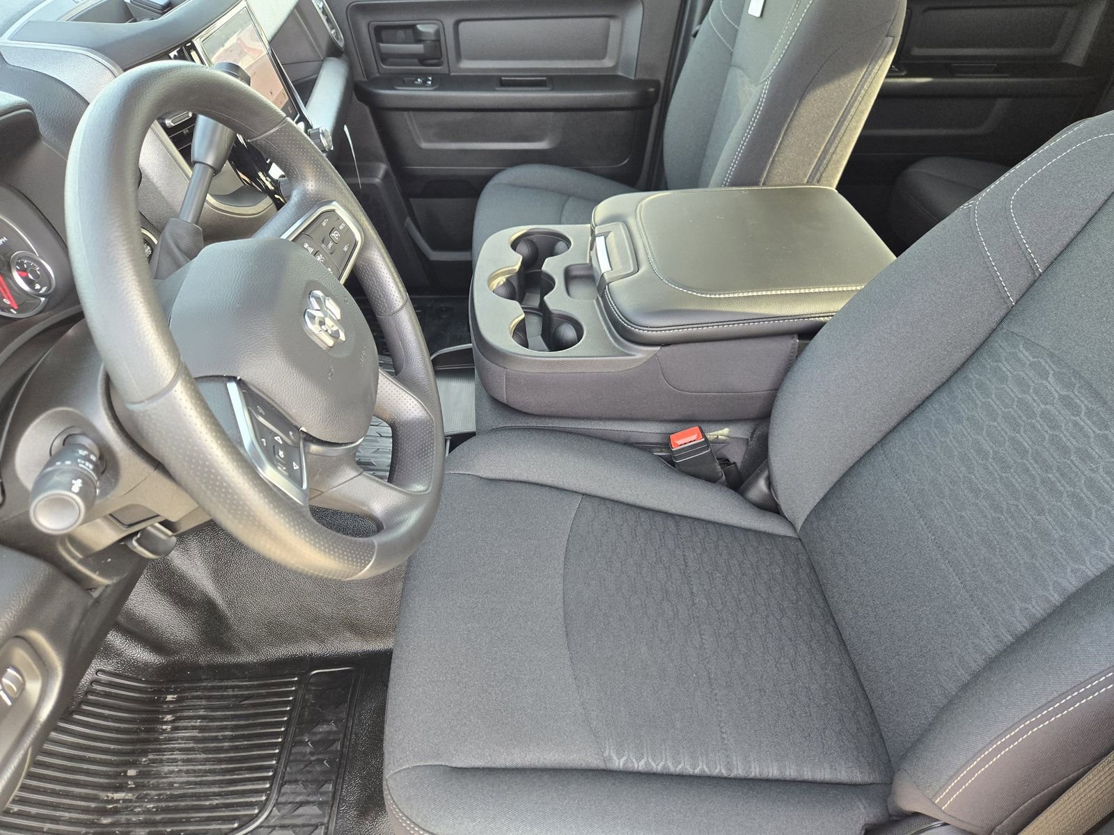 New 2026 RAM 3500 Tradesman w/ Chrome Appearance Group A AWD/4WD image 14