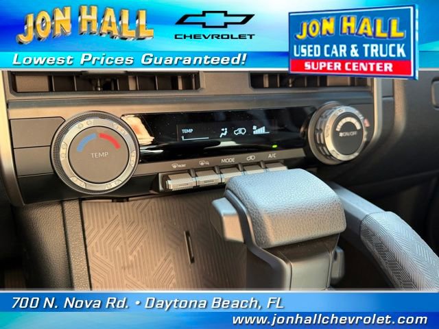 Used 2025 Toyota 4Runner SR5 image 29