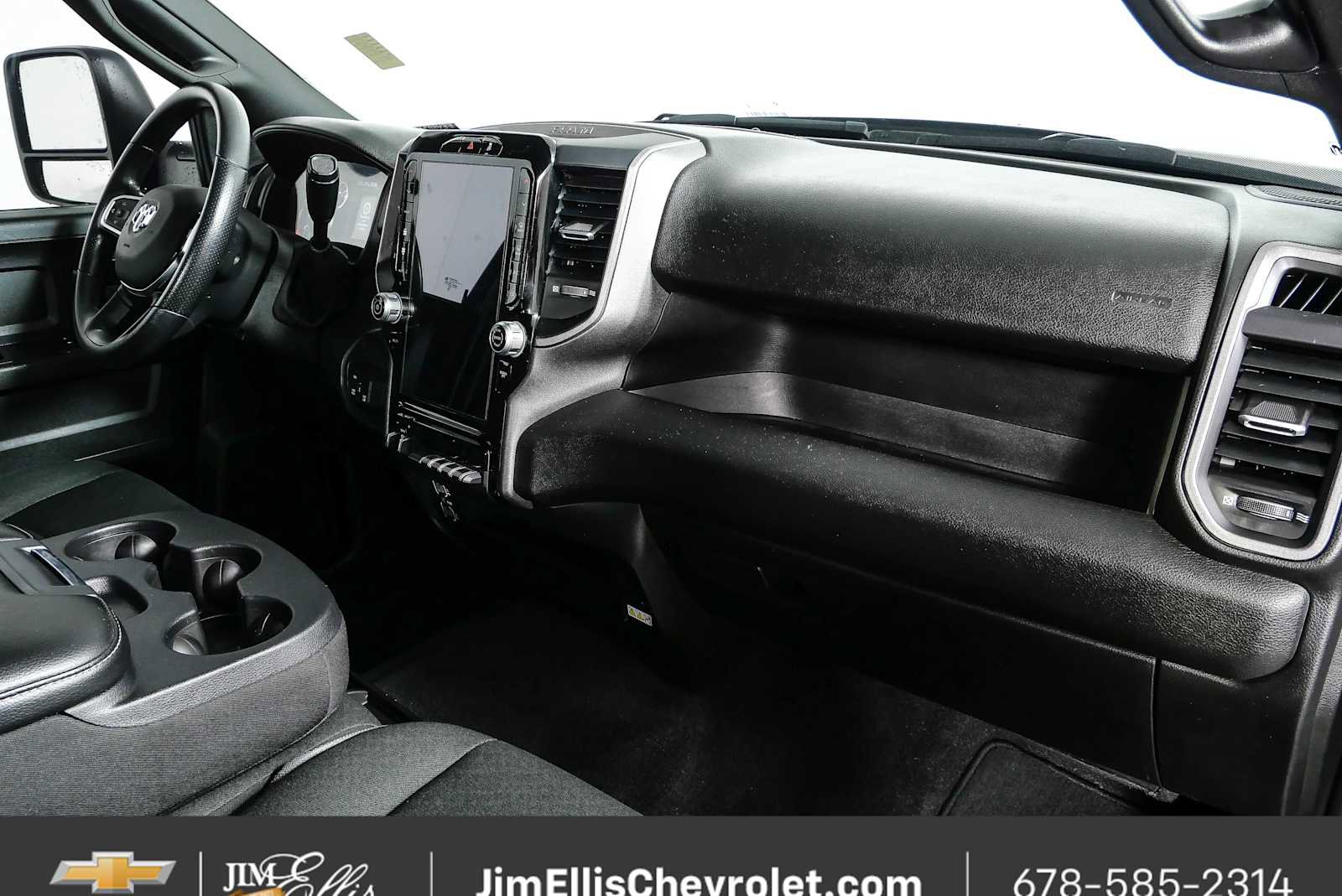 Used 2025 RAM 3500 Tradesman AWD/4WD image 22