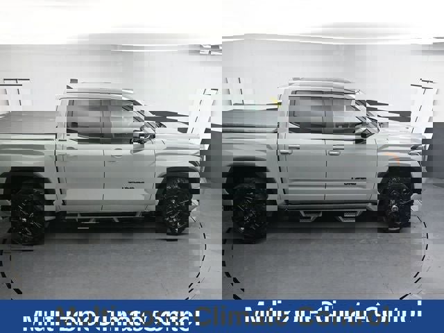 Used 2024 Toyota Tundra Limited image 21